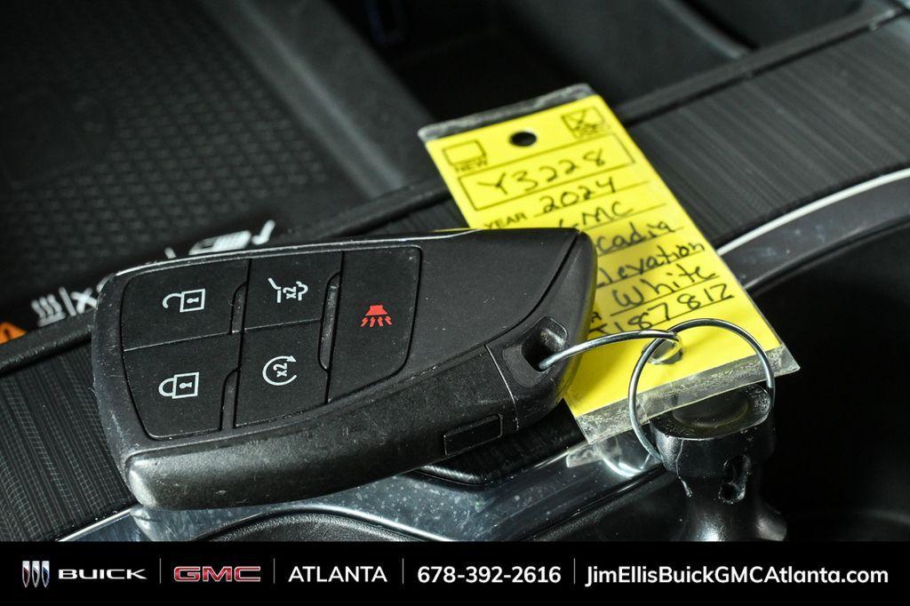 used 2024 GMC Acadia car, priced at $39,432