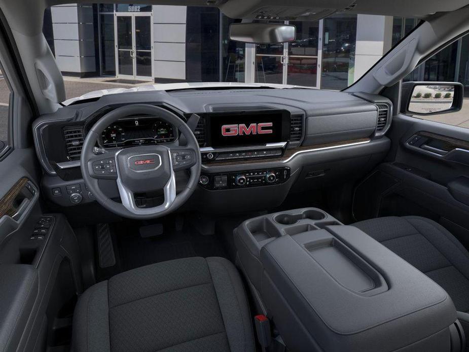 new 2025 GMC Sierra 1500 car, priced at $47,295