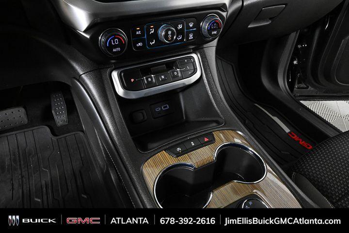 used 2023 GMC Acadia car, priced at $29,200