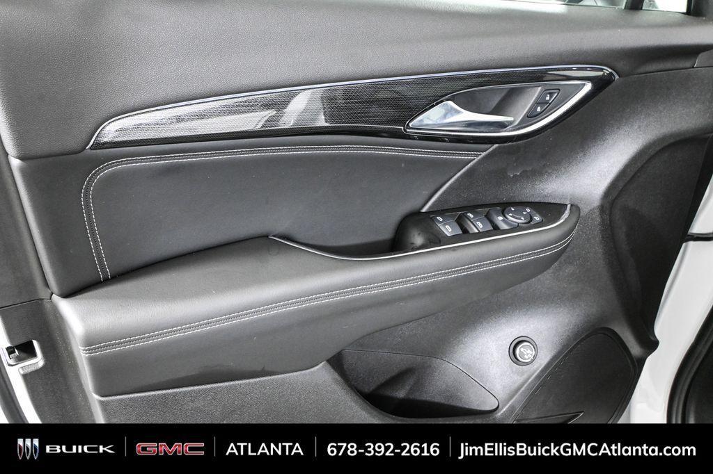 used 2022 Buick Envision car, priced at $24,000