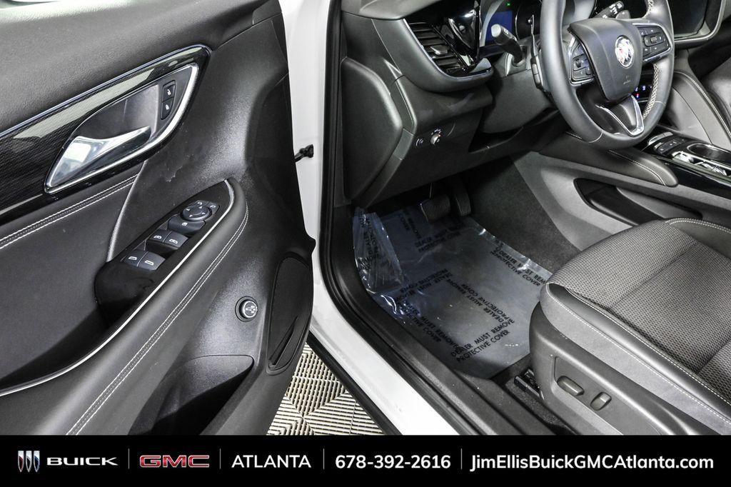 used 2022 Buick Envision car, priced at $24,000