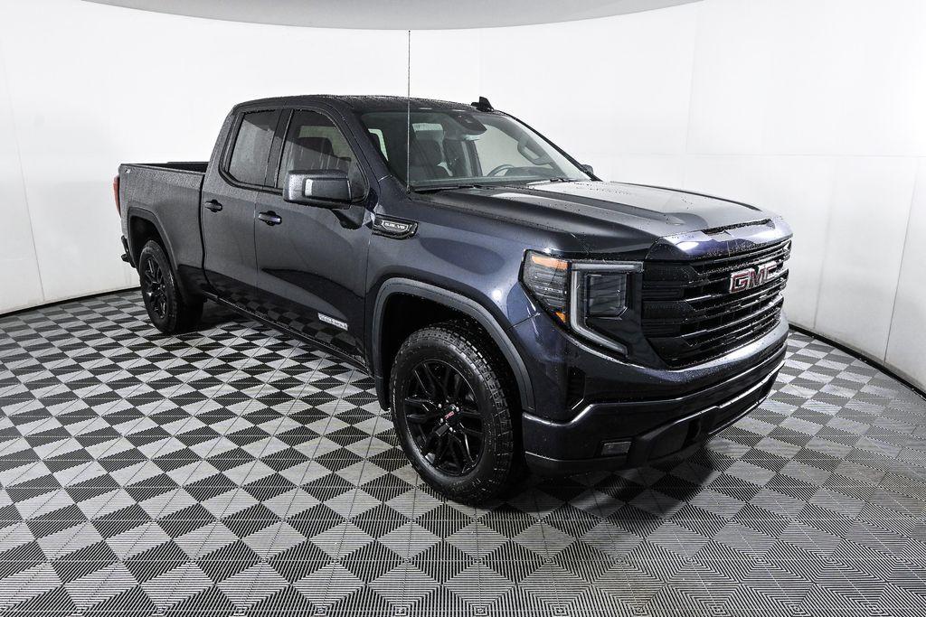 new 2025 GMC Sierra 1500 car, priced at $50,575