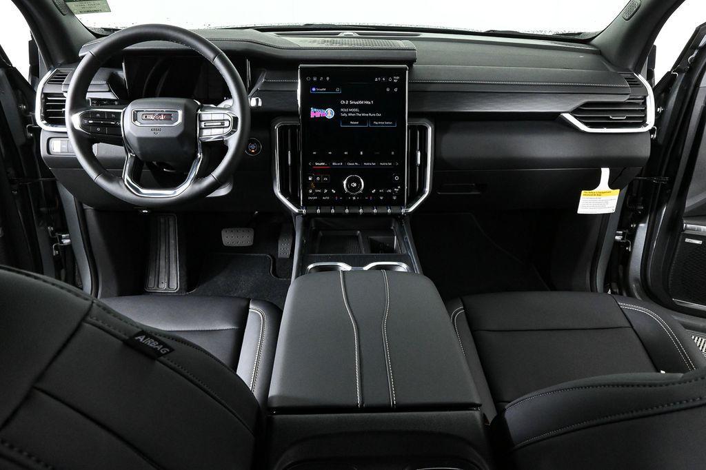 new 2025 GMC Acadia car, priced at $45,025
