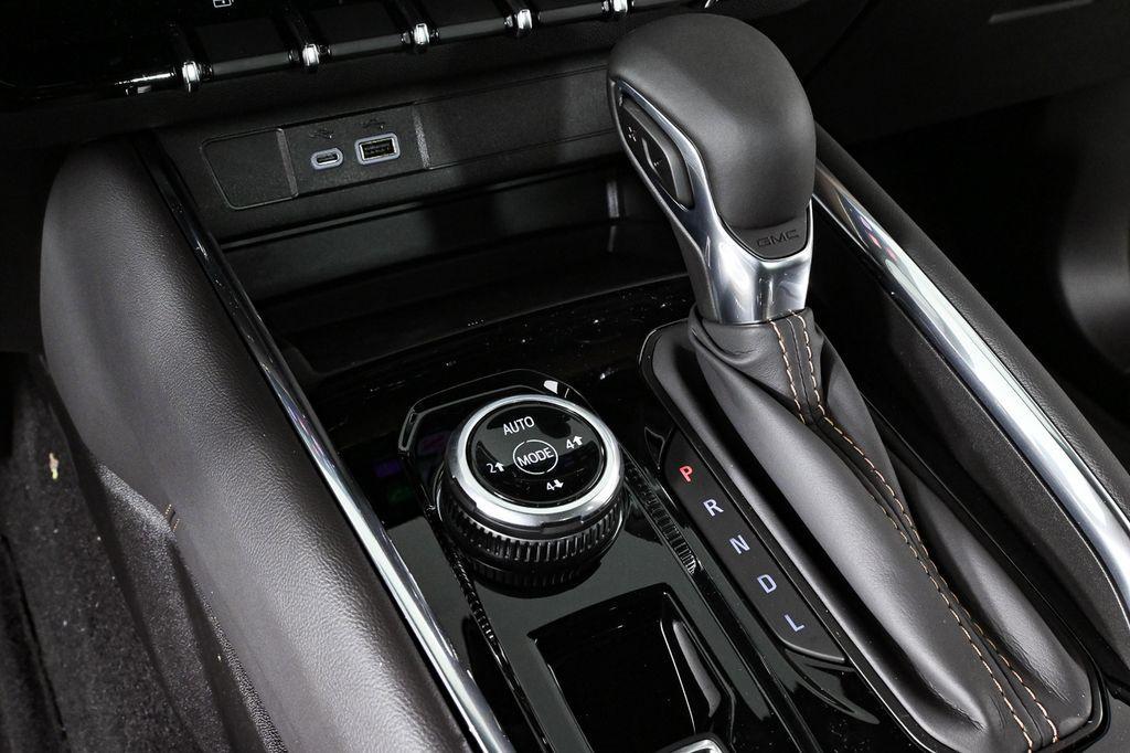 new 2025 GMC Canyon car, priced at $55,250