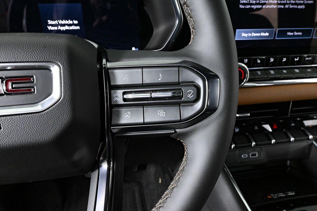 new 2025 GMC Canyon car, priced at $55,250