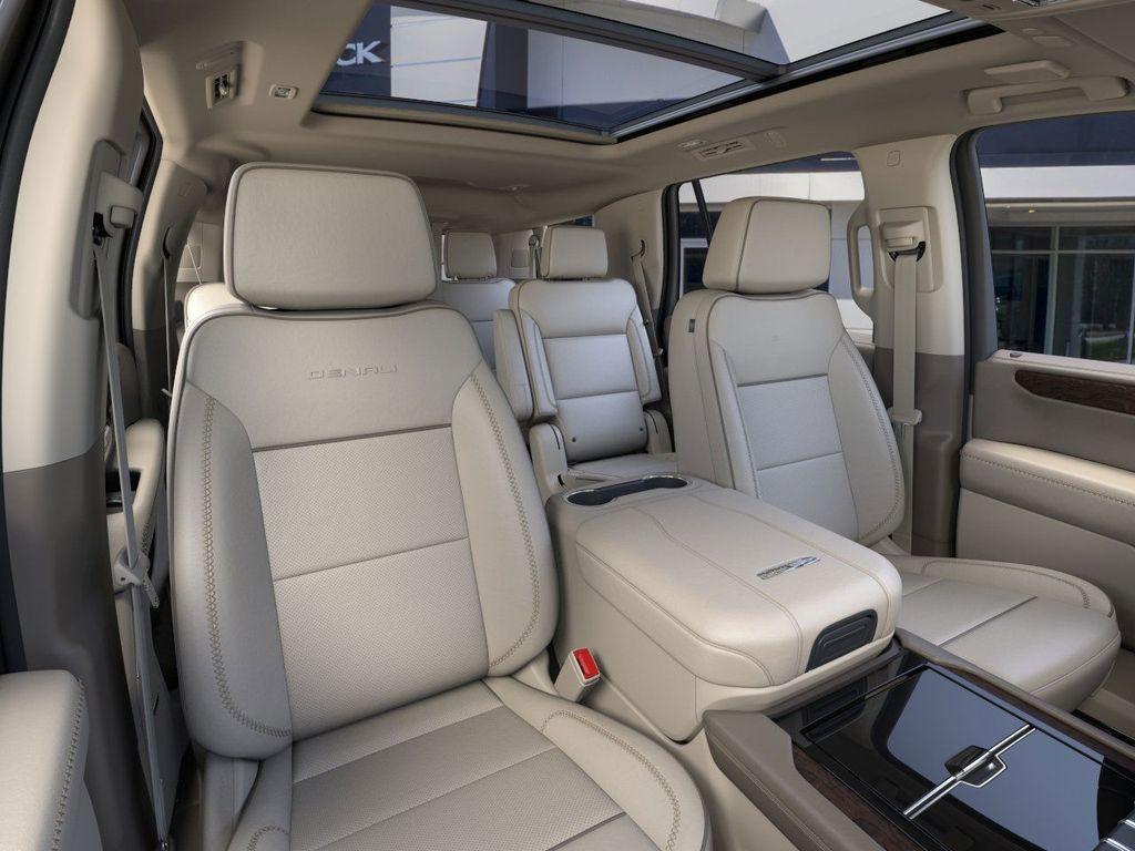new 2025 GMC Yukon car, priced at $89,404