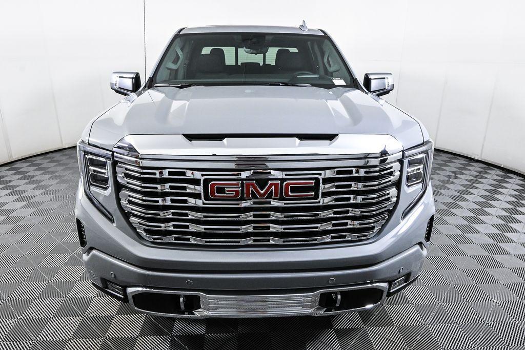 new 2025 GMC Sierra 1500 car, priced at $72,065