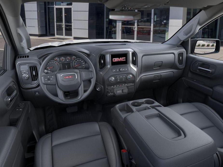 new 2025 GMC Sierra 1500 car, priced at $41,155