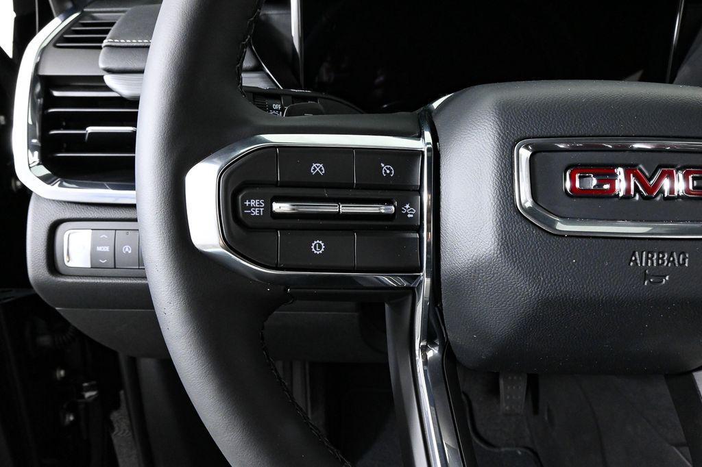 new 2025 GMC Acadia car, priced at $45,025