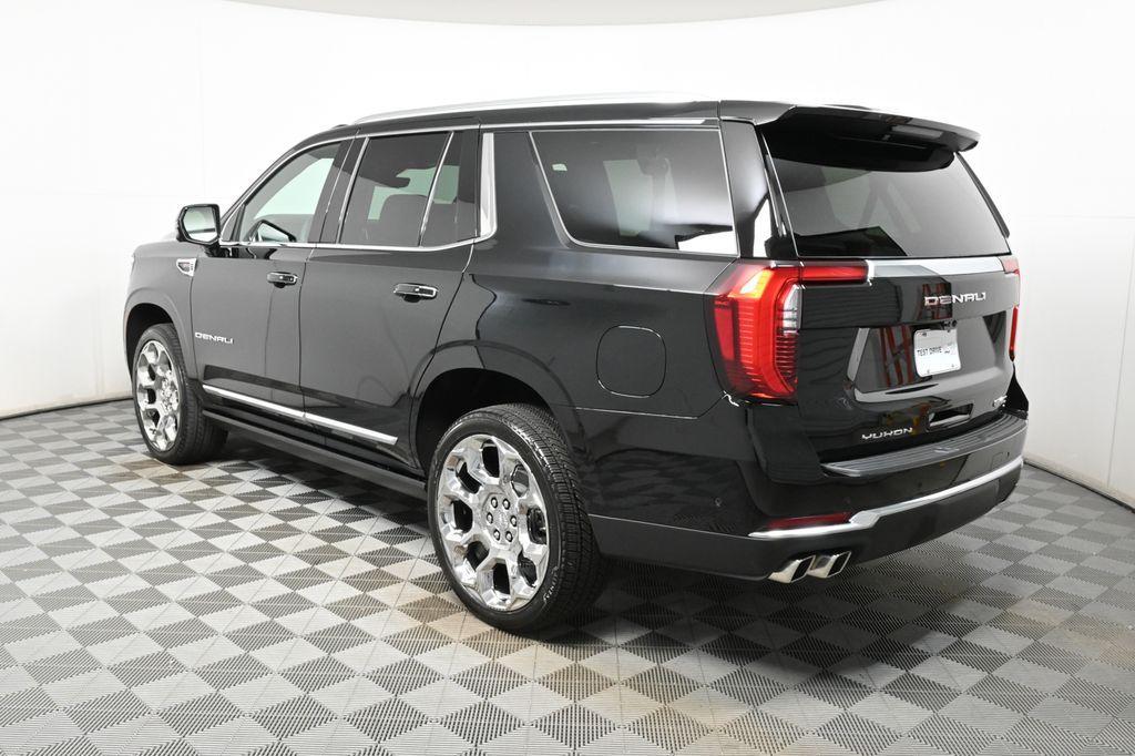 new 2025 GMC Yukon car, priced at $98,639