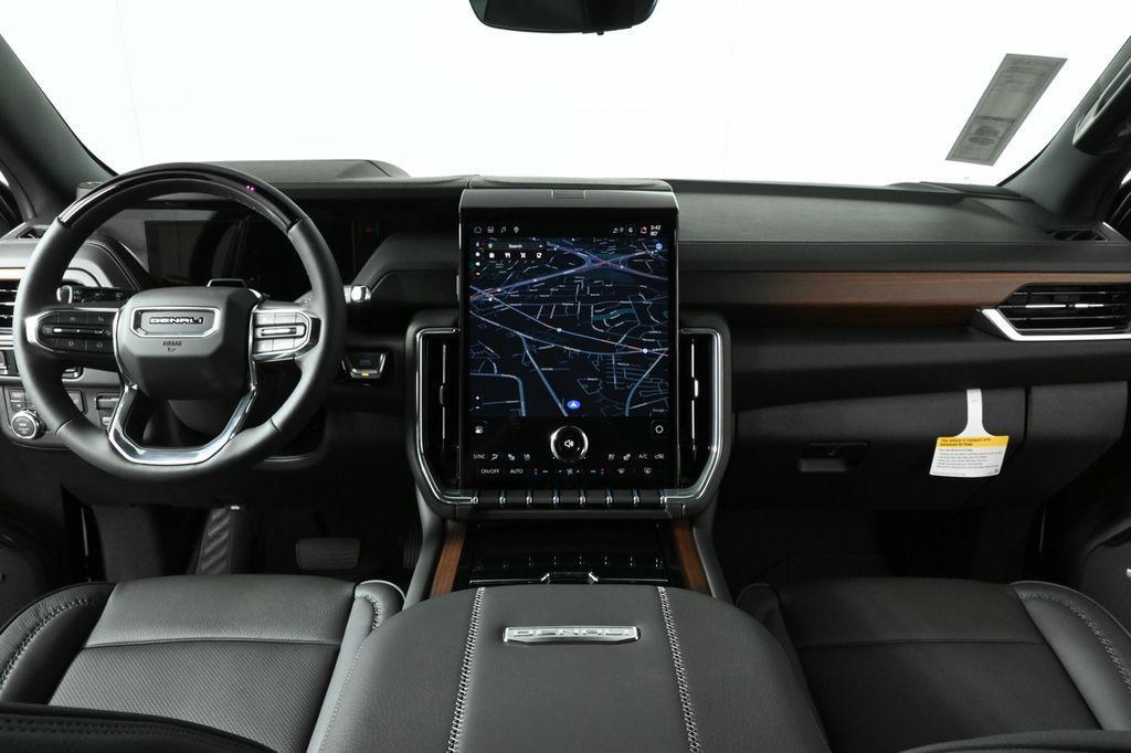 new 2025 GMC Yukon car, priced at $98,639