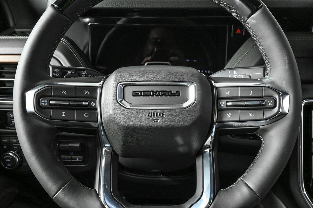 new 2025 GMC Yukon car, priced at $98,639