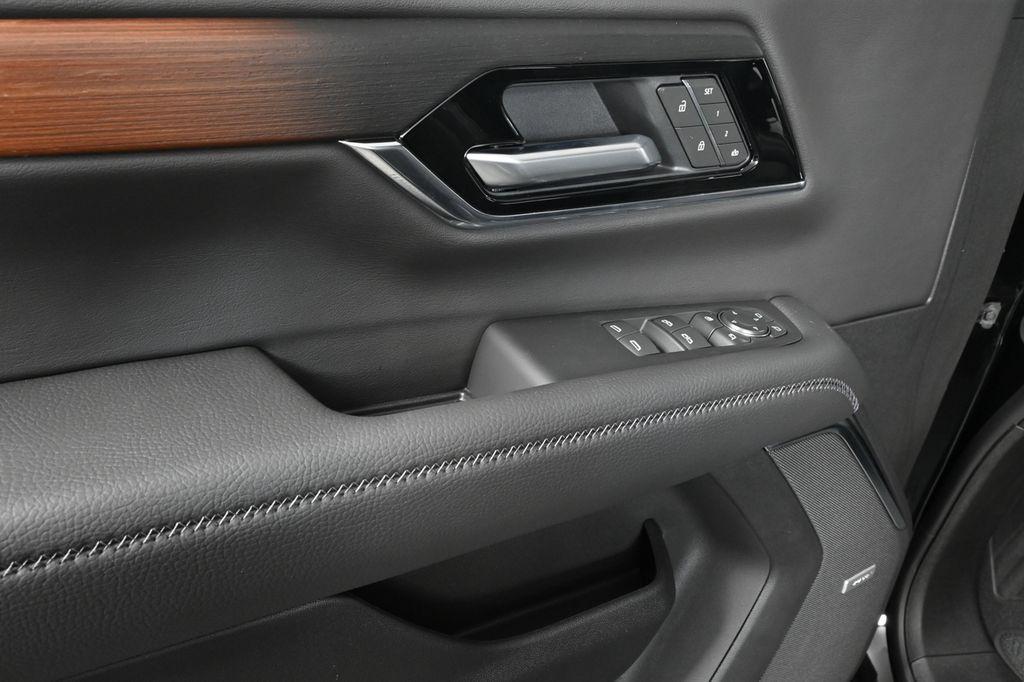 new 2025 GMC Yukon car, priced at $98,639
