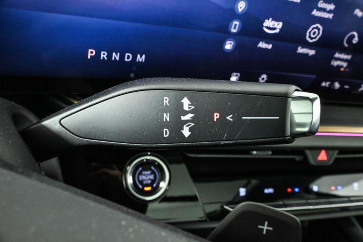 new 2025 Buick Envision car, priced at $44,095