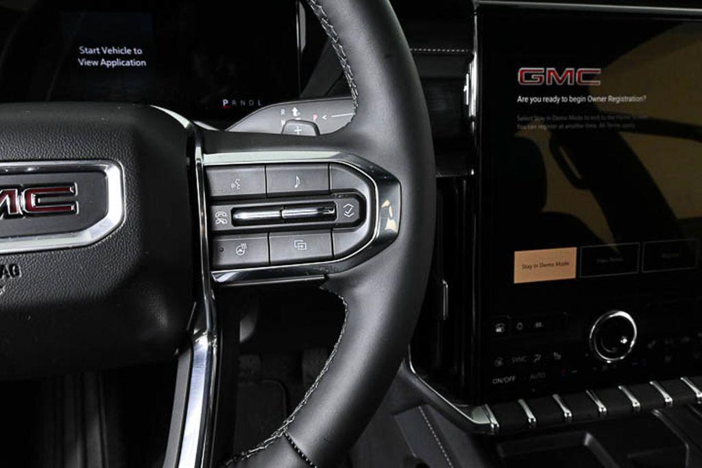 new 2025 GMC Acadia car, priced at $41,685