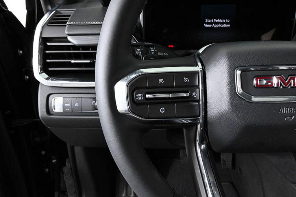 new 2025 GMC Acadia car, priced at $41,685