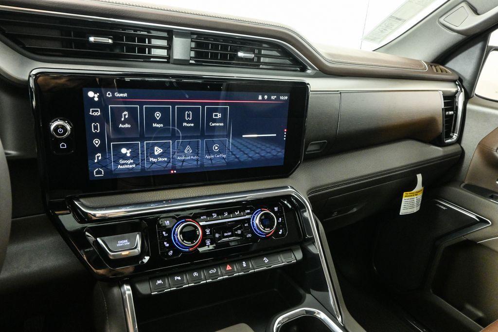 new 2025 GMC Sierra 1500 car, priced at $70,550