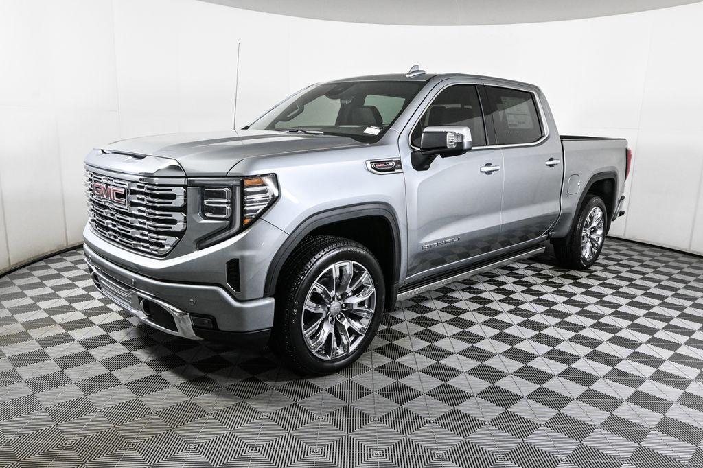 new 2025 GMC Sierra 1500 car, priced at $70,550