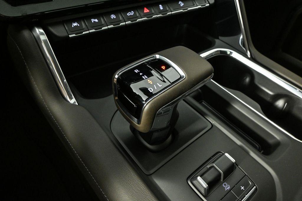 new 2025 GMC Sierra 1500 car, priced at $70,550