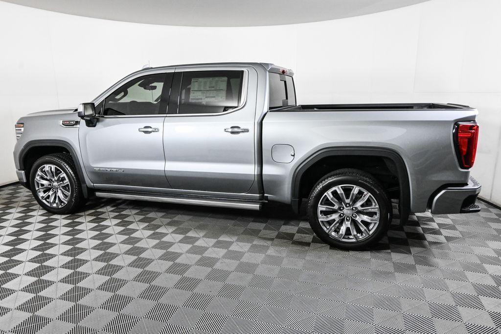 new 2025 GMC Sierra 1500 car, priced at $70,550