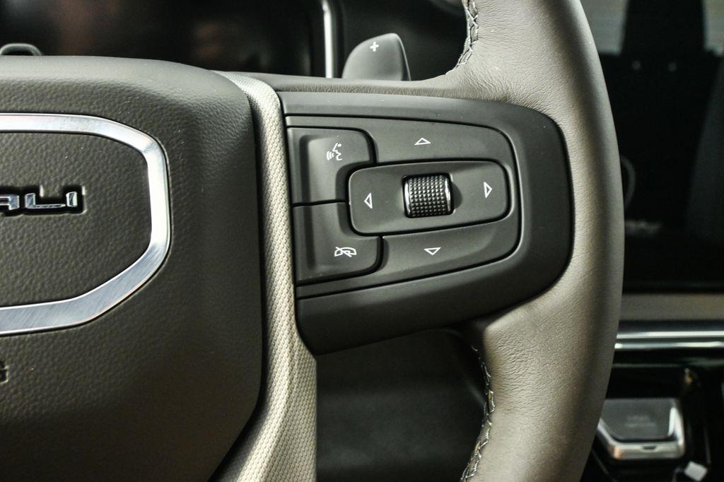 new 2025 GMC Sierra 1500 car, priced at $70,550