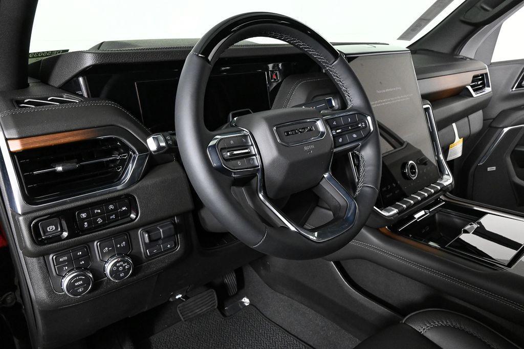 new 2025 GMC Yukon car, priced at $96,374