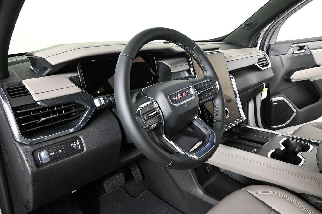 new 2026 GMC Acadia car, priced at $48,130