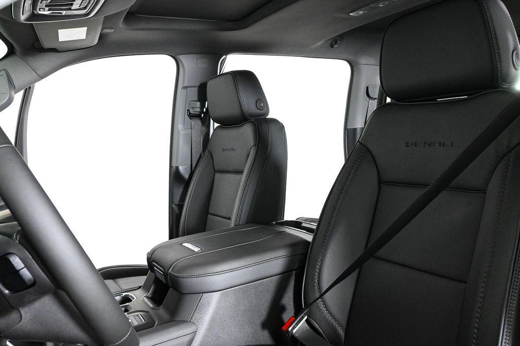 new 2025 GMC Sierra 2500 car, priced at $89,714