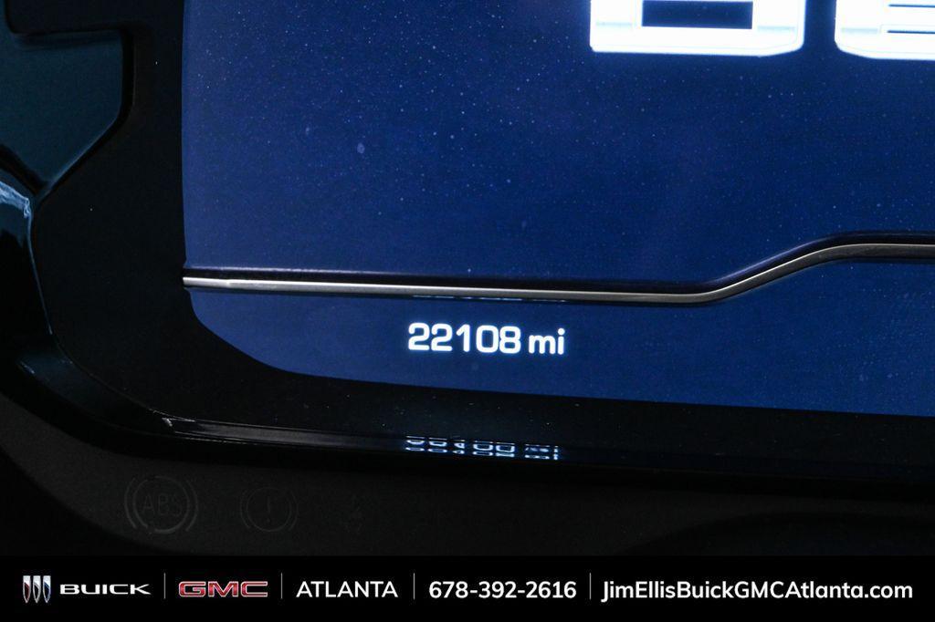 used 2024 GMC Yukon XL car, priced at $68,989