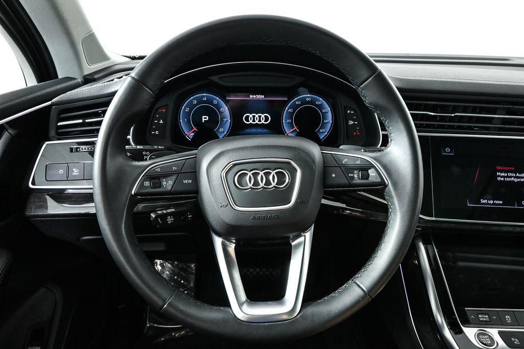 used 2024 Audi Q7 car, priced at $54,885