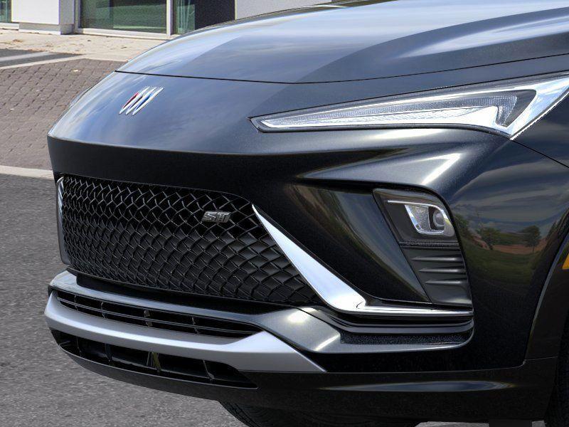 new 2025 Buick Envista car, priced at $28,380