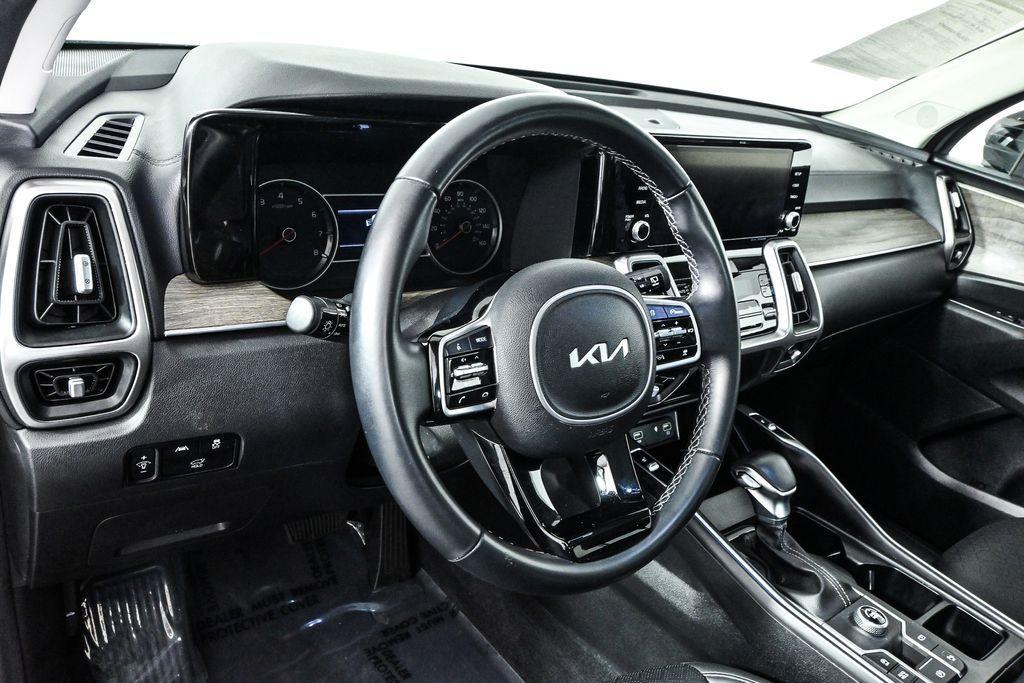 used 2022 Kia Sorento car, priced at $30,199