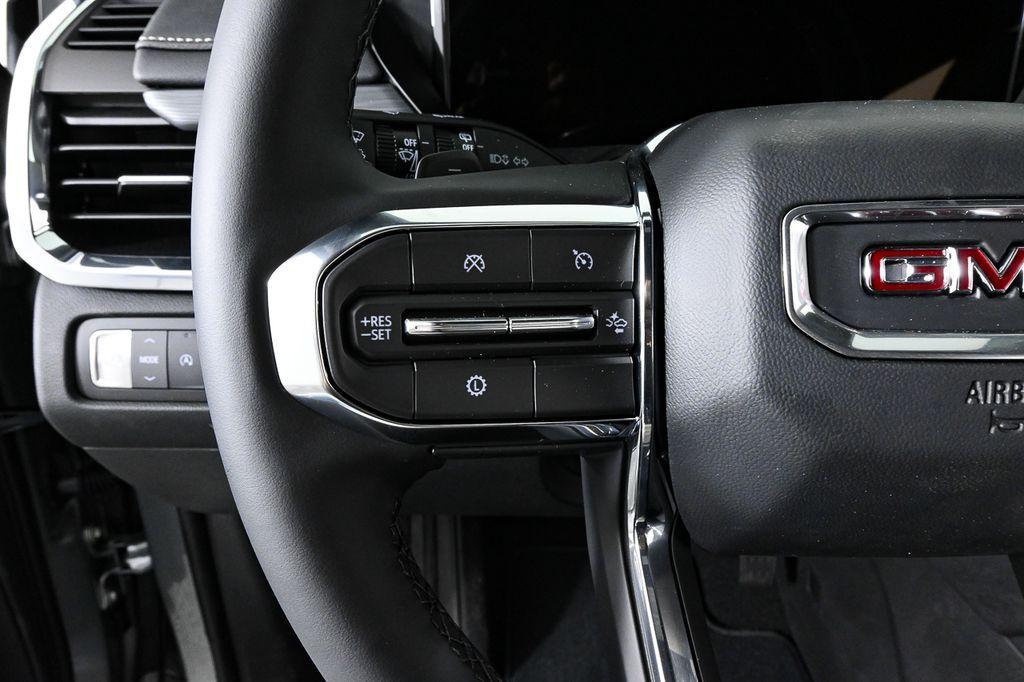 new 2025 GMC Acadia car, priced at $45,025