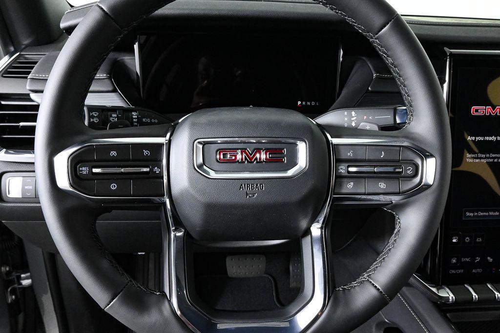 new 2025 GMC Acadia car, priced at $45,025