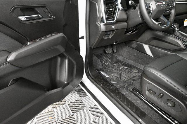 new 2026 GMC Canyon car, priced at $44,615