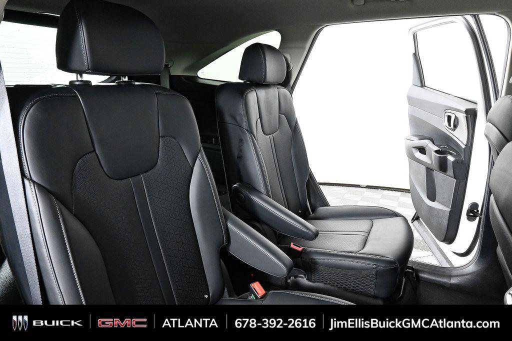 used 2023 Kia Sorento Hybrid car, priced at $32,500