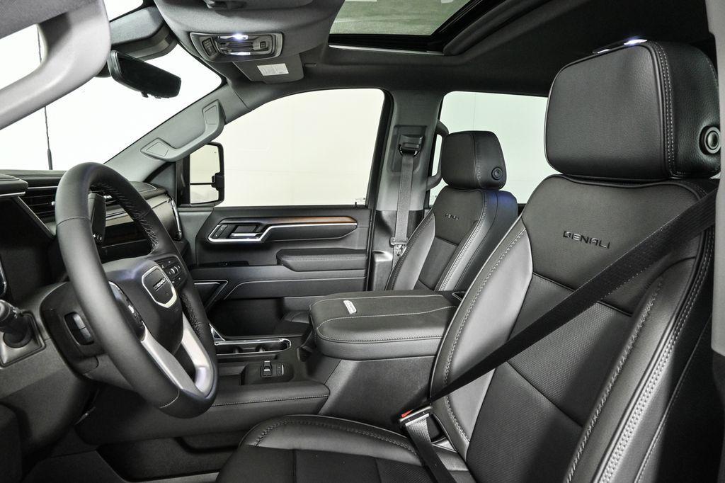 new 2025 GMC Sierra 3500 car, priced at $89,129