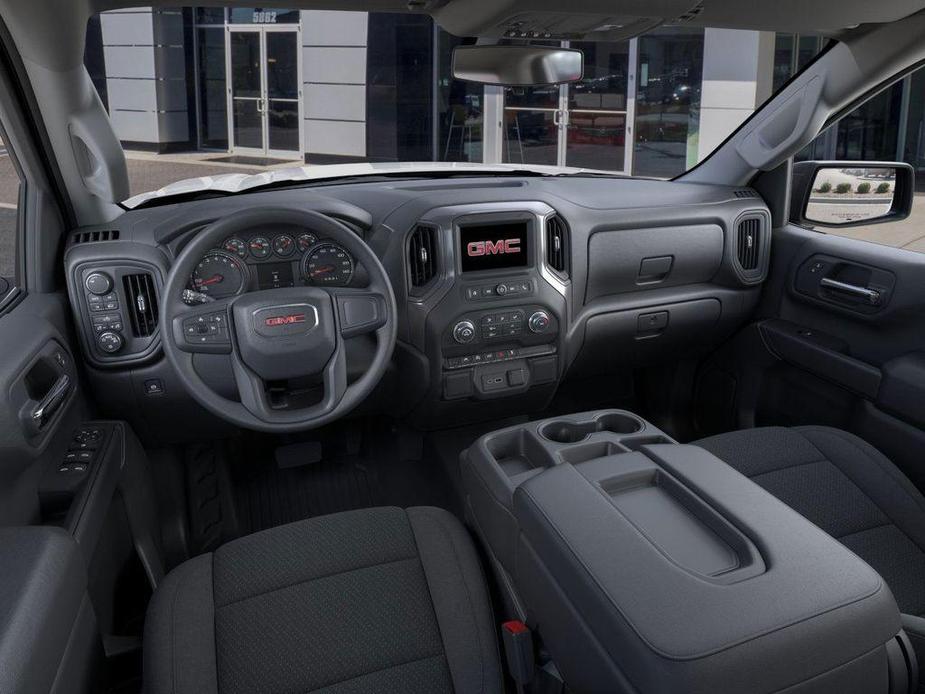 new 2025 GMC Sierra 1500 car, priced at $45,280