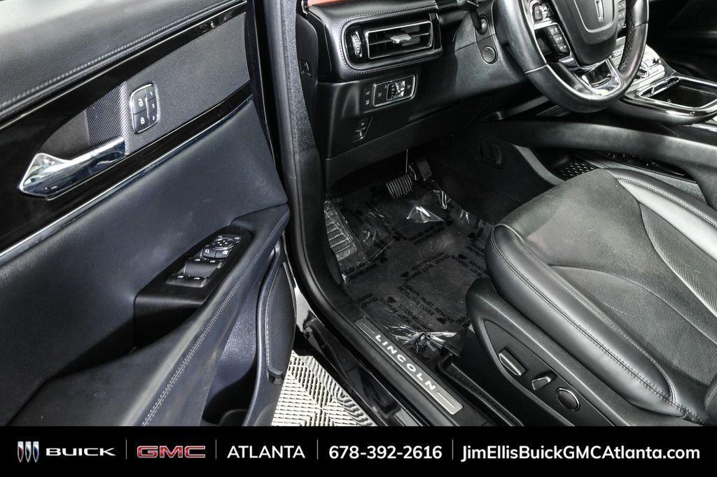 used 2022 Lincoln Nautilus car, priced at $37,960