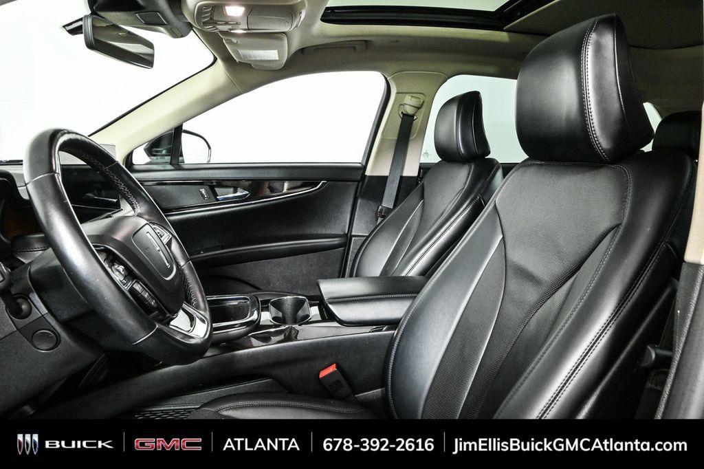 used 2022 Lincoln Nautilus car, priced at $37,960