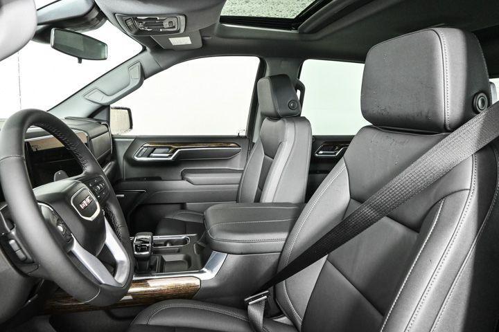 new 2025 GMC Sierra 1500 car, priced at $57,980