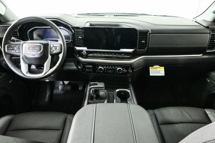 new 2025 GMC Sierra 1500 car, priced at $57,980