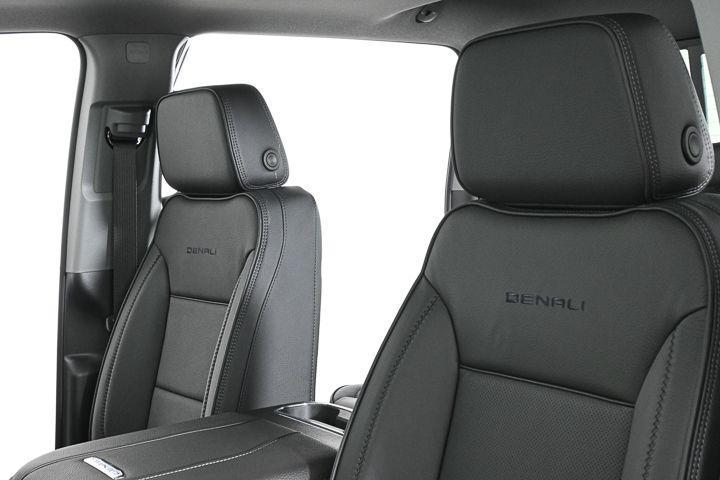 new 2025 GMC Sierra 3500 car, priced at $84,365