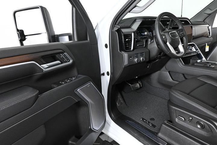 new 2025 GMC Sierra 3500 car, priced at $84,365