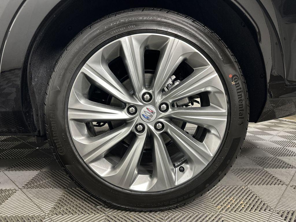 new 2025 Buick Envista car, priced at $31,085