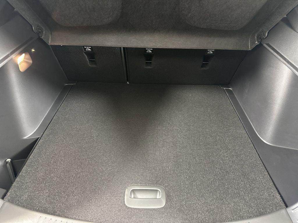 new 2025 Buick Envista car, priced at $31,085