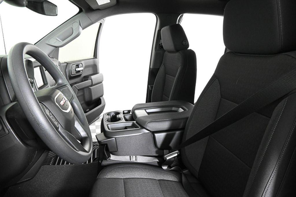 new 2025 GMC Sierra 1500 car, priced at $46,480