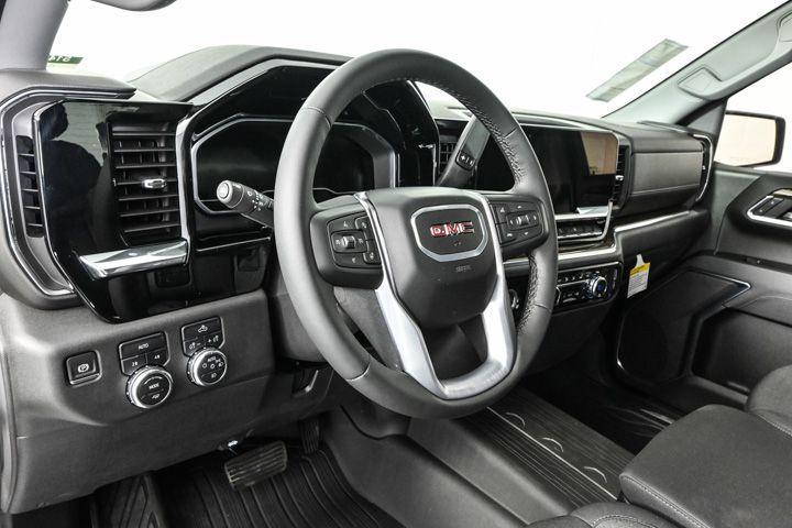 new 2024 GMC Sierra 1500 car, priced at $58,223