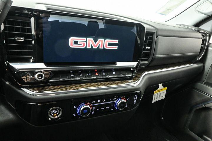 new 2024 GMC Sierra 1500 car, priced at $58,223