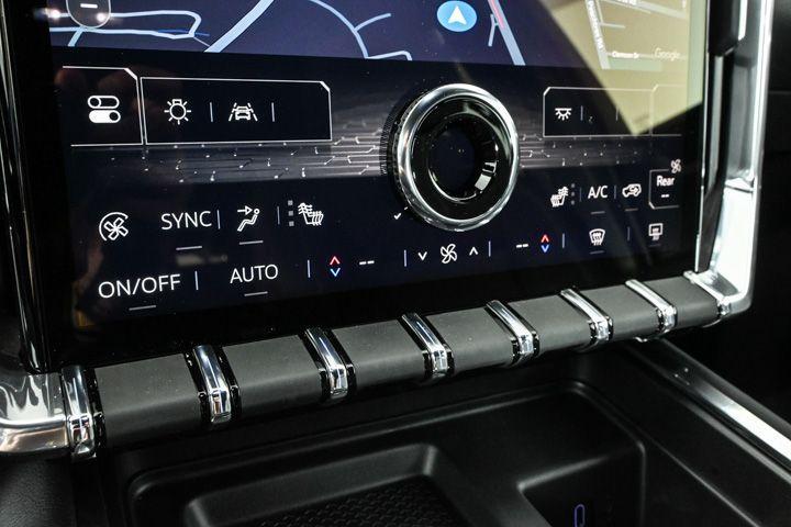 new 2025 GMC Acadia car, priced at $42,785